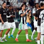 Juventus 0 Napoli 0. Conte came back to the Alianz but its three stale mates for Juve. Three nil nil draws in a row. Is this a bad thing. Well although Juve are undefeated the gheavy reliance and pressure on Vlahovic is taking its toll. The Serbian bomber has fired blanks and is in bad need of a Run. Next up its Genoa on the 28th and Juve need a league win. Forza Juve#juventusvsnapoli #forzajuve