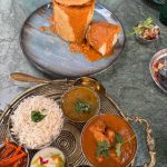 Tali Chicken and Chicken Tikka Masala Bunny Chow Modern Tailor, Rosebank@moderntailors_za . By @waheedvadi #bunnychow #indianfood #indiancuisine#indian #chickentikka #tikkamasala #foodinjhb #rosebank #moderntaylors #goodindianfood #jhb