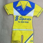 This was a mini mi of the Lesco kit.Back in the Day with UBG. Used to go with my Oom Uncle Ismail Kola to BB Sports and go check the design of the kit of Big Lesco and then tell the oom to make one for our Lity team. BB sports was a special and Legendary place for Football. Do you Agree?
