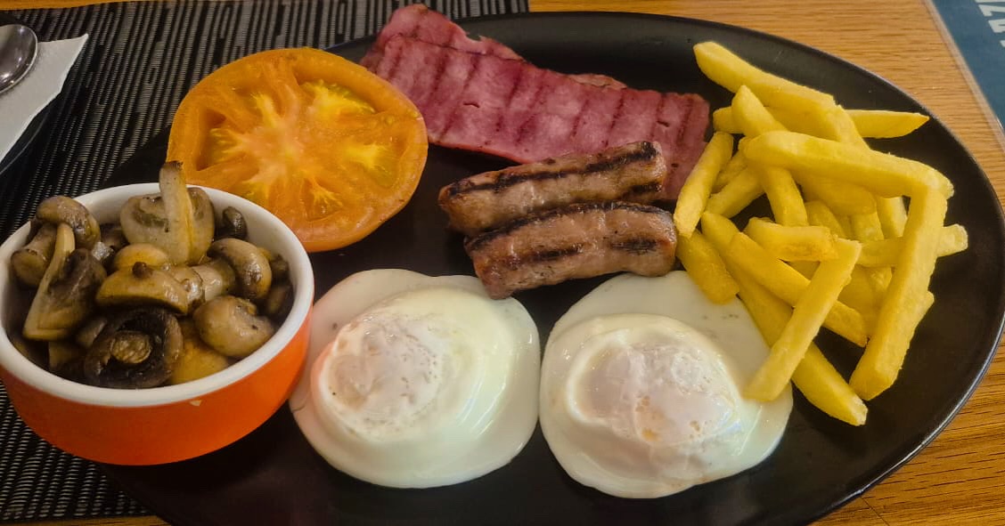 Popping in for a Trailblazer breakfast at San Antonio Spur in Sandton City #Halaal @rnbfamilyfoods