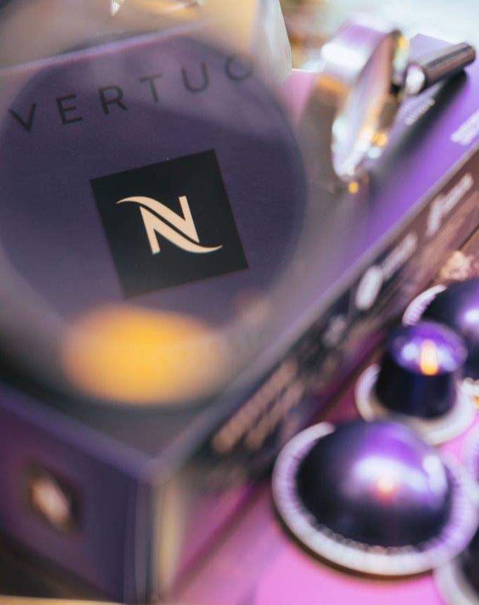 Johannesburg 05 May– South Africa’s love affair with coffee is heating up. With an expected annual growth rate of 6.5% between 2025 and 2029, the local coffee scene is showing no signs of slowing down. Today, around 22 million South Africans – nearly two-thirds of the adult population – start their mornings with a cup of coffee, marking a nationwide shift towards a more refined coffee lifestyle.This growing culture isn’t just about more coffee—it’s about better coffee. South Africans are increasingly drawn to premium, ethically sourced, and relevant blends. Insights from Mintel’s 2024 Coffee Innovation Report show a clear trend across Africa and the Middle East: consumers want quality, convenience, and conscience in every cup. That’s why capsule coffee is rising—offering café-style flavour with no compromise on ease.Nespresso’s latest launch: Arpeggio Extra, is a bold new blend that brings more intensity, more flavour, and 60% more caffeine than the original Arpeggio—one of Nespresso’s most iconic coffees since 1993. It’s made for coffee lovers who want their daily ritual to do more: energise, elevate, and excite the senses.Rooted in the rich traditions of Florence, the birthplace of the original Arpeggio, Arpeggio Extra combines carefully selected Latin American Arabicas, anchored by a malty Costa Rican bean. A deep roast unlocks layers of flavour—think smooth malted notes followed by a lingering cocoa finish. With approximately 100mg of caffeine per serving, it’s one of Nespresso’s most invigorating blends, sitting proudly alongside powerhouses like Kazaar and Napoli. @nespresso Read more on swoosh0018.com