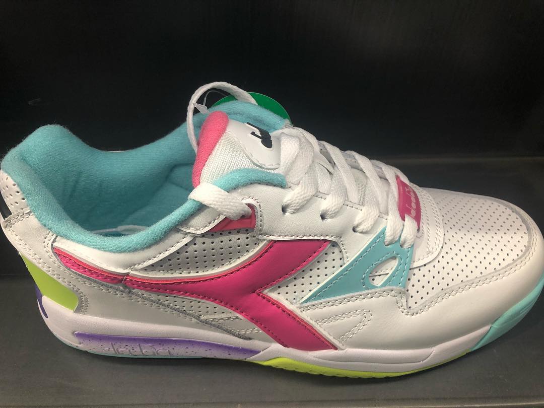 How’s this Classic I seen at ShelfLife. Remember the Borris Becker and Jim Courier days #sneakerhead #sneakeroftheday #diadora #tennis #tennisshoes #jimcourier #wattathing