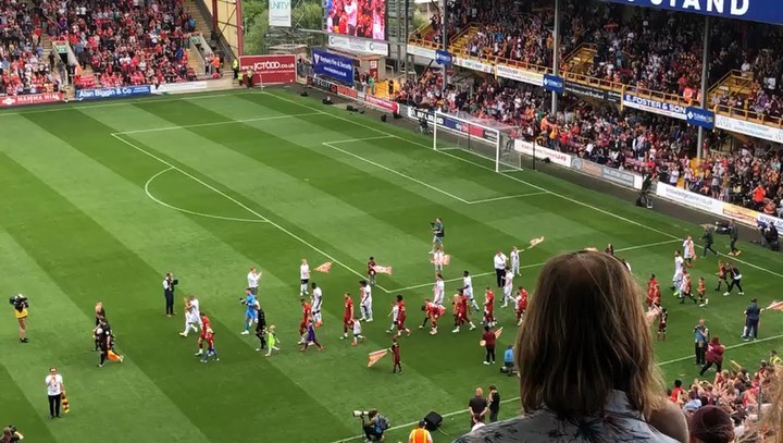 Bradford City vs Liverpool Pre season friendly at Bradford City Ground by the 0018UKLADS. Can’t wait for the season to start#liverpool #lfc #liverpoolfans #ynwa #kopend #bradfordcity #liverpoolvsbradfordcity #friendly #epl