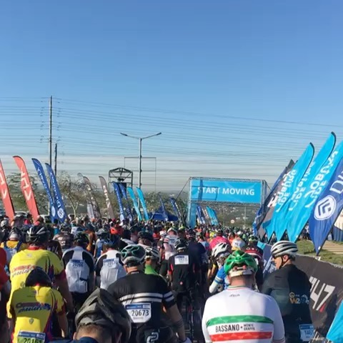 All the Action from today’s 94.7 Ride Joburg Cycle Challenge——————————————Send in ur pics and vids to our website Gallery . Email info@swoosh0018.com /Whatsapp or inboxPics by, @trianyone  @live2givefoundation @houghtonsocialsportsclub #94.7 #94.7cyclechallenge #ridejoburg #ridejoburg2019 #ridejhb #jhb #cycle #cycling #cyclingsa #cycling #jhbevents #jhblove #jozi #cc2019 #ride