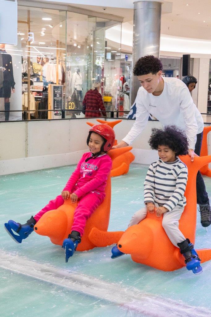 Freeze the Moment: Capegate’s Ice Rink Returns for the Holidays