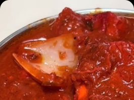 Tikka Masala for Lunch at The World Of Samoosas in the Oriental Plaza, Fordsburg.