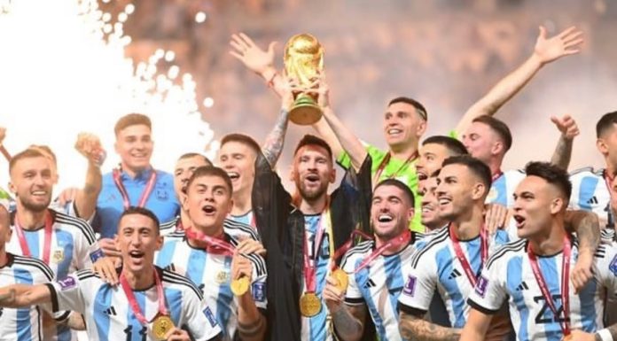 Throwback to when Messi lifted the FIFA World Cup in Qatar 2022 and they put a Jooba on him.