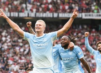 The Scoreline reads Man Utd 0 Man City 1. Haaland goal, foden red Card Manchester is blue
