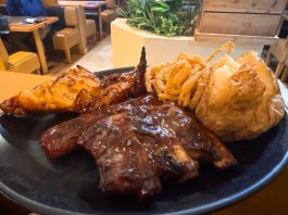 Felt for Some Ribs and 1/4 Chicken at Pensacola Spur Fordsburg.