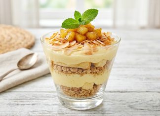 Recipe-Creamy Pineapple & Coconut Crisp