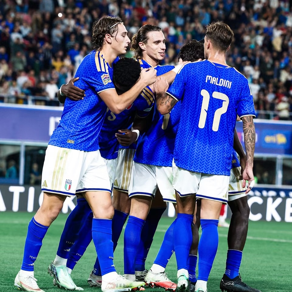Italy  3 Turkey 🇹🇷 1. The Azurri rebuild continues. France  beat Belgium 🇧🇪 4-1 and Oliseh scores a brace.Full update on my blog www.swoosh0018.com