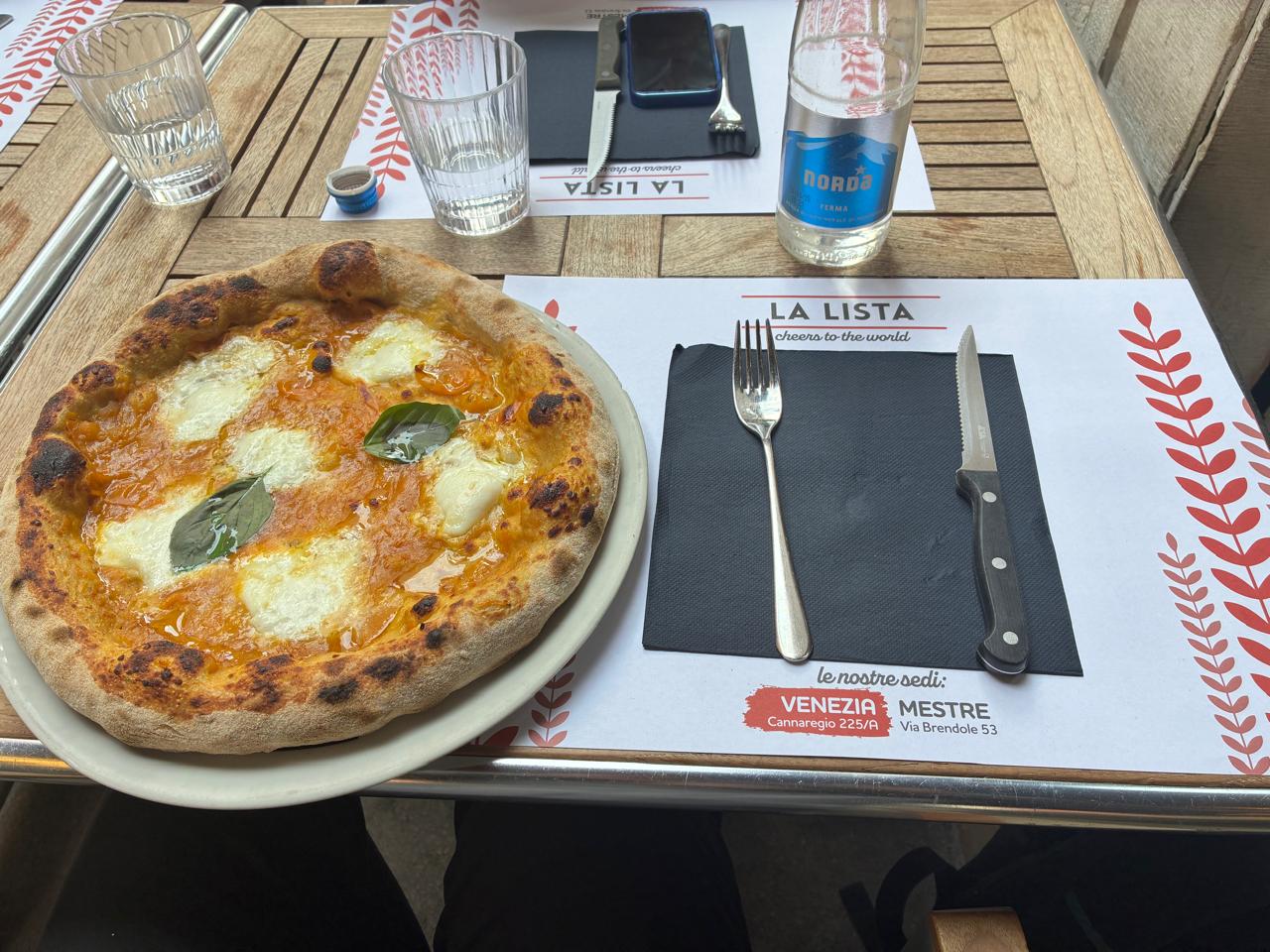 That’s Amore pizza for La Lista in Venice, Italy@lalista_venezia_mestre #travelpics #lalistavenice #venice #italytravel #bestpizza