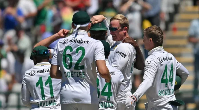 Newlands Final Test, Day 2: Australia build, Proteas left with work to do